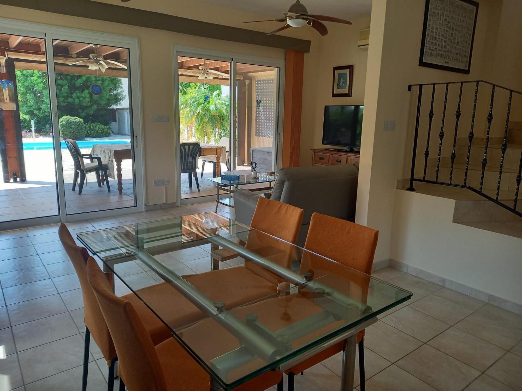 Penny Villa Pissouri